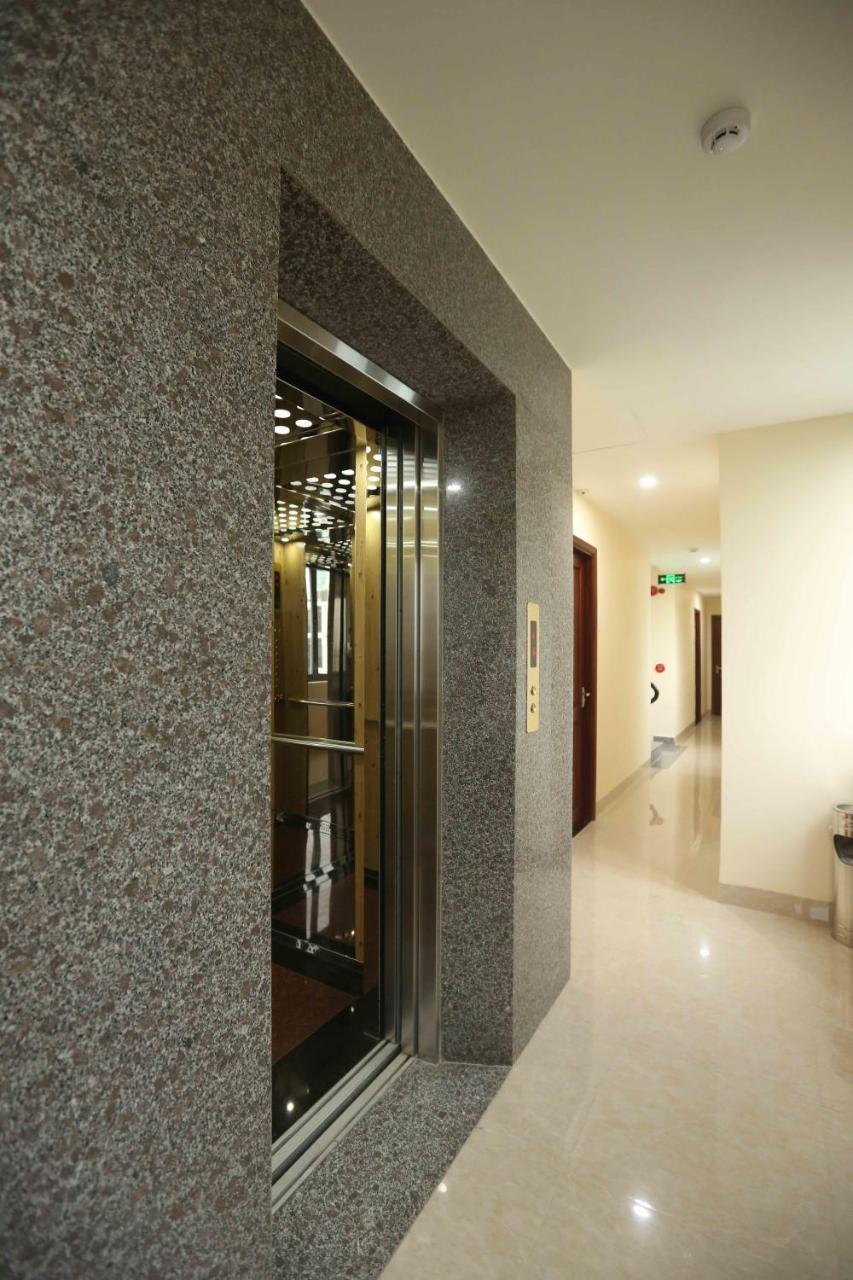 Stars Hotel Danang Exterior photo