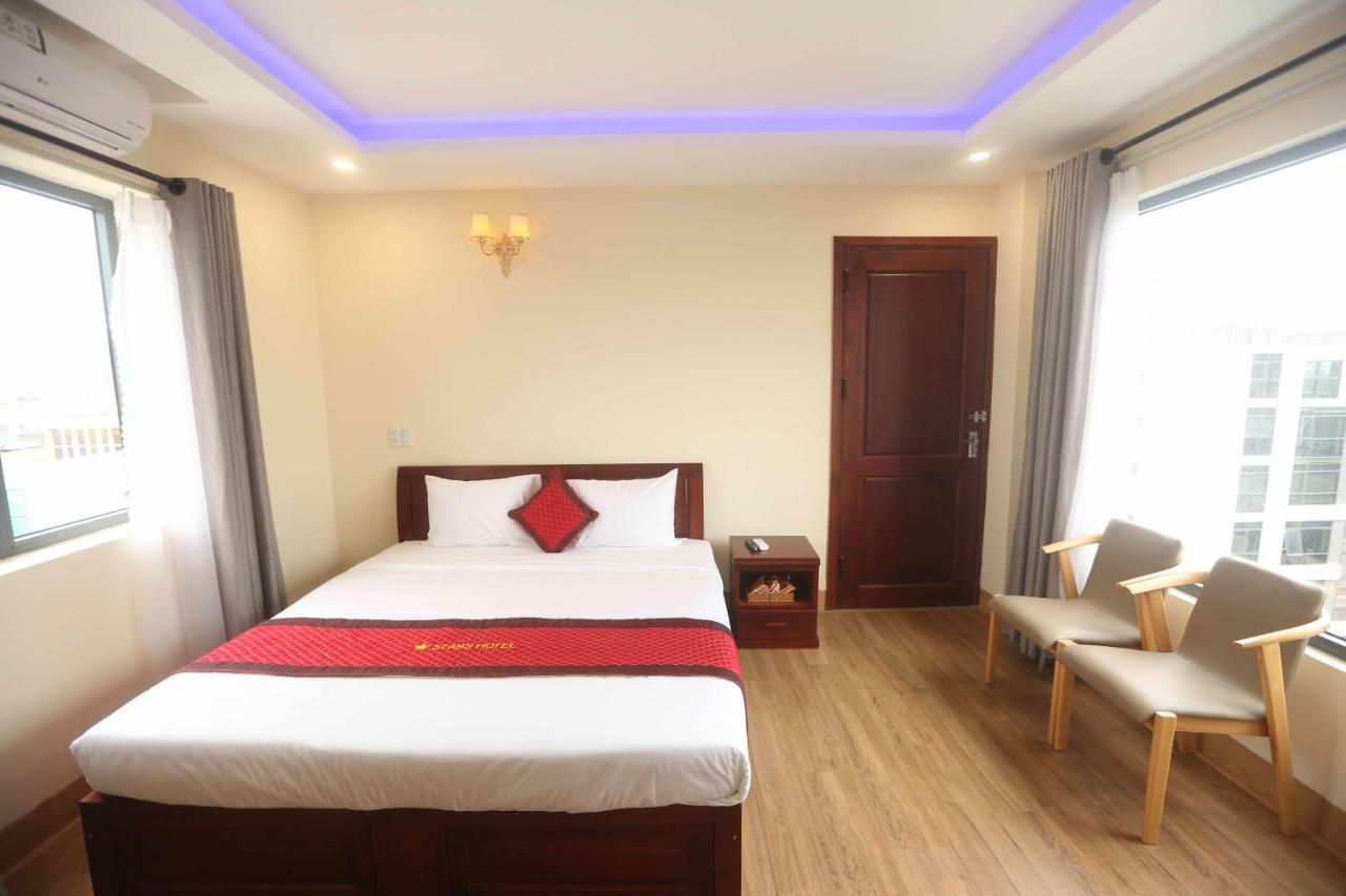 Stars Hotel Danang Exterior photo