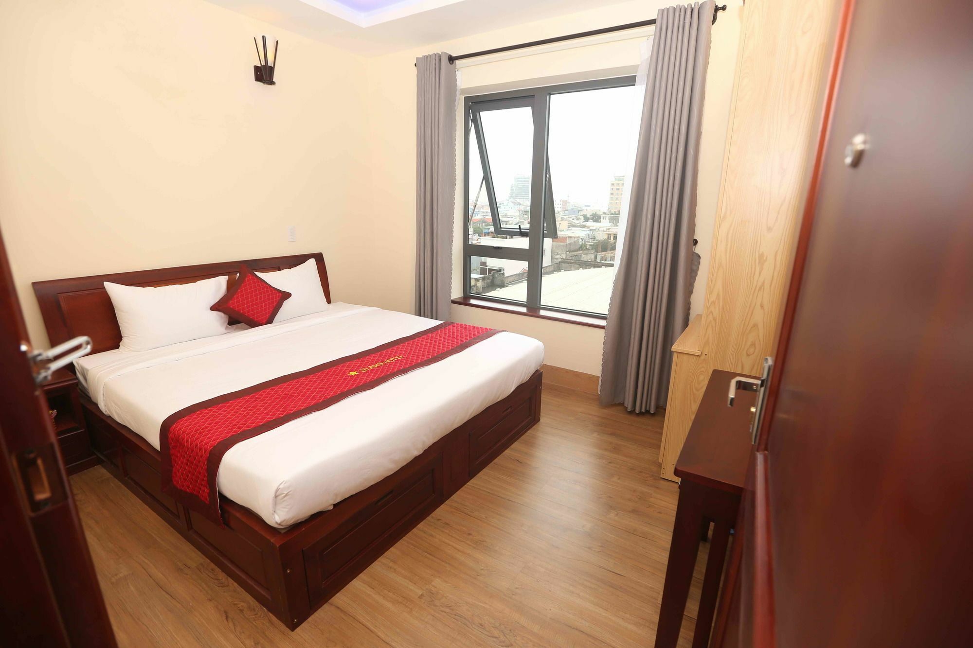 Stars Hotel Danang Exterior photo